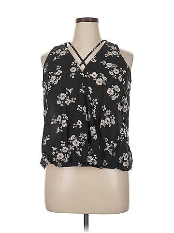 Grayson Threads Sleeveless Blouse (view 1)