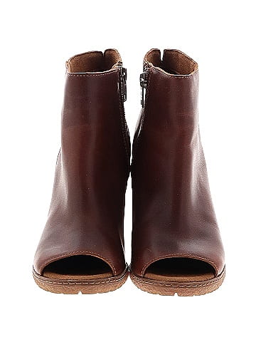 Timberland Ankle Boots (view 2)