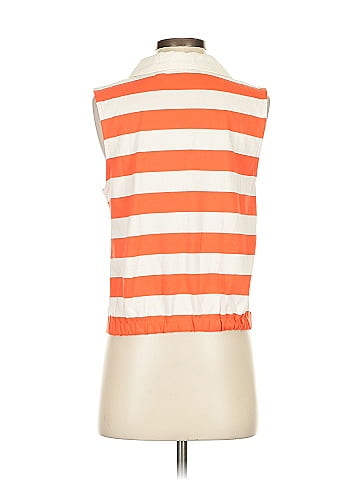 Gap Sleeveless Button-Down Shirt (view 2)