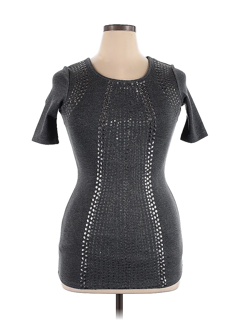 Pre-owned Eliza B. Active T-shirt In Gray