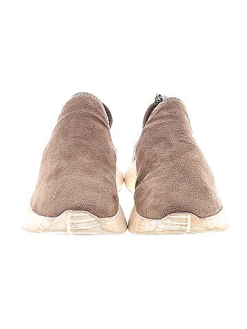 Seven7 Sneakers (view 2)