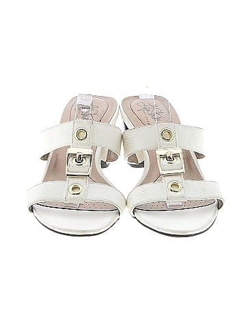 Life Stride Heels (view 2)