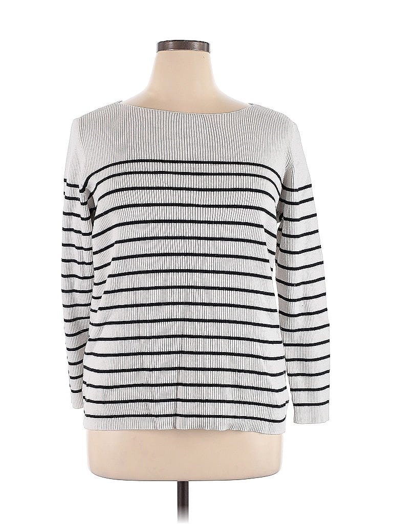 Pre-owned Gap Pullover Sweater In Silver