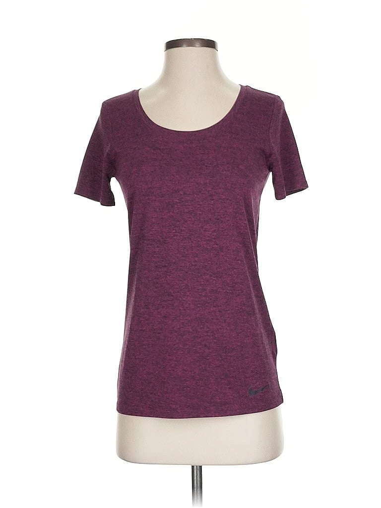 Pre-owned Nike Active T-shirt In Burgundy