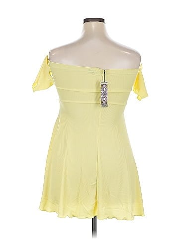 Boohoo Casual Dress (view 2)