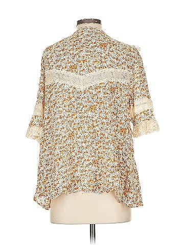 Easel 3/4 Sleeve Button-Down Shirt (view 2)