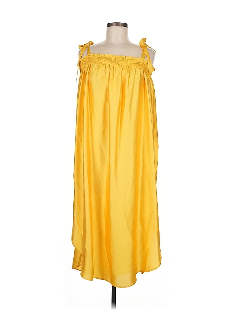 Click to view more detailed imagery on our partner's website Pre-owned H&m Casual Dress In Yellow