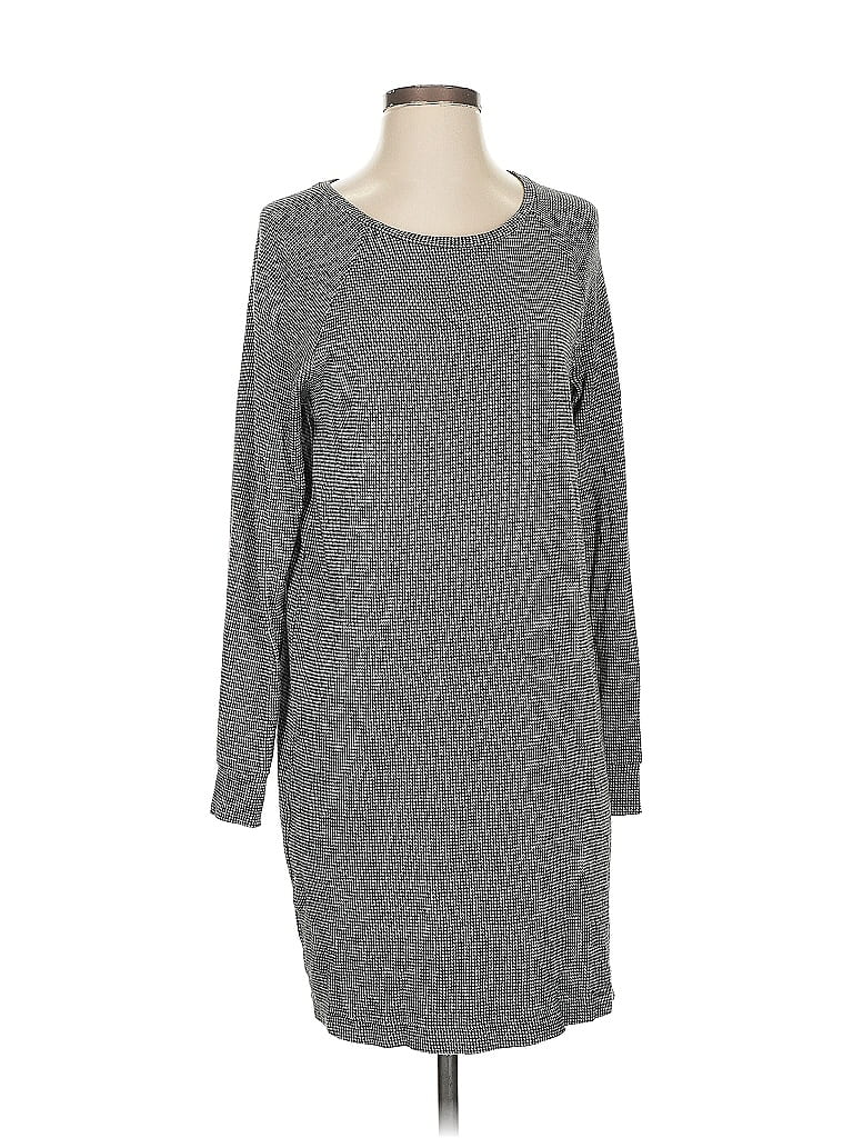 Pre-owned Lou & Grey Casual Dress In Gray