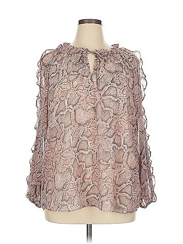 1.State 3/4 Sleeve Blouse (view 1)