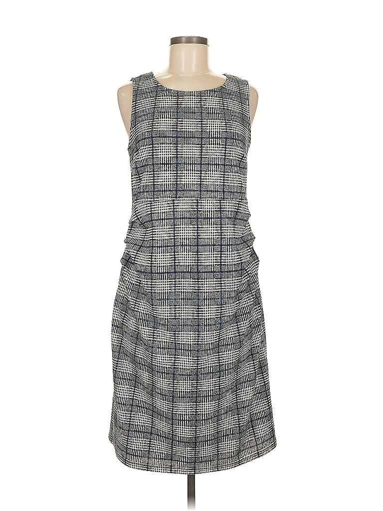 Pre-owned Le Lis Casual Dress In Gray