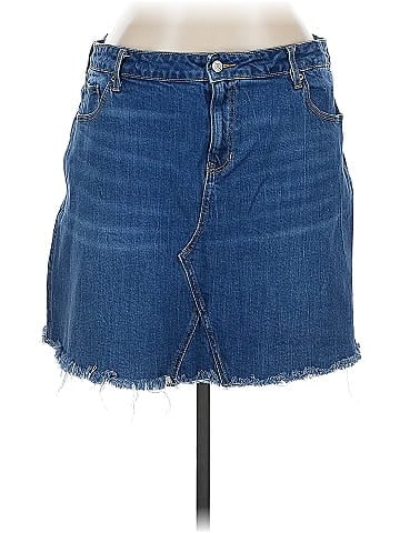 Old Navy Denim Skirt (view 1)