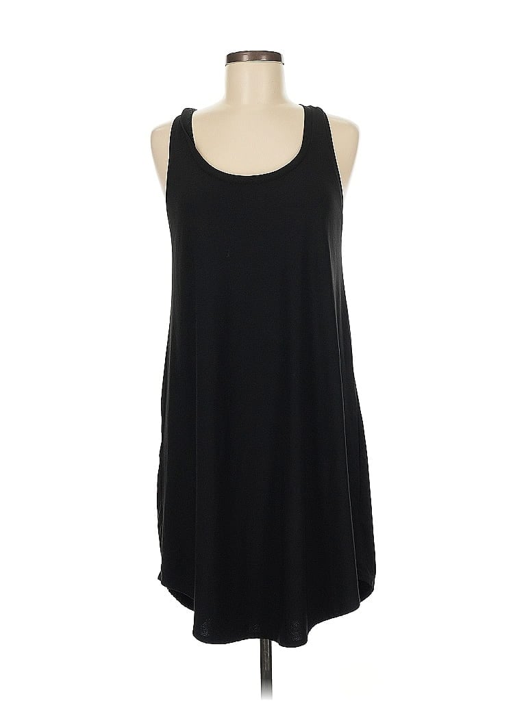 Click to view more detailed imagery on our partner's website Pre-owned Leith Casual Dress In Black