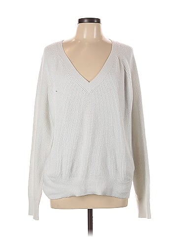 Old Navy Pullover Sweater (view 1)