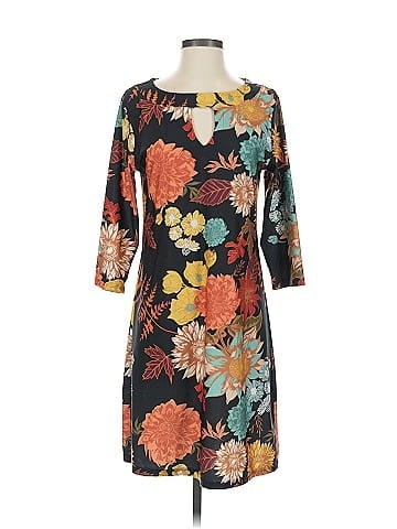 Isle Apparel Casual Dress (view 1)