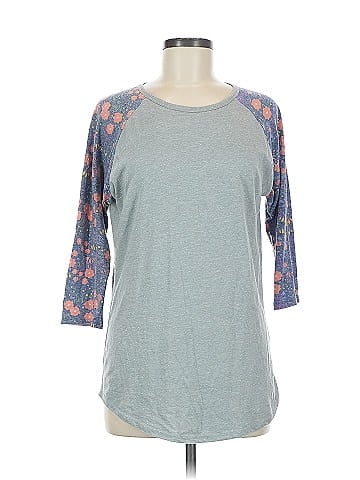 Lularoe 3/4 Sleeve T-Shirt (view 1)