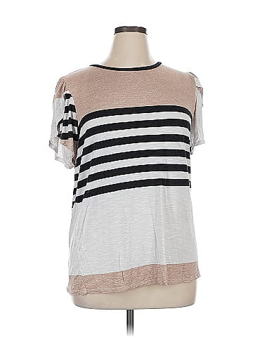 Lularoe Short Sleeve T-Shirt (view 1)