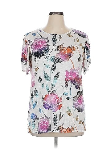 Lularoe Short Sleeve T-Shirt (view 1)