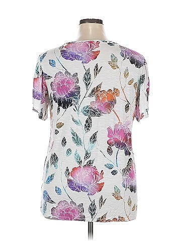 Lularoe Short Sleeve T-Shirt (view 2)
