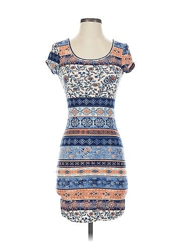 Mudd Casual Dress (view 1)