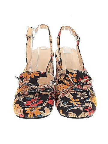 Unbranded Heels (view 2)