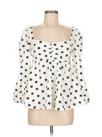 Molly Green 3/4 Sleeve Blouse (view 1)