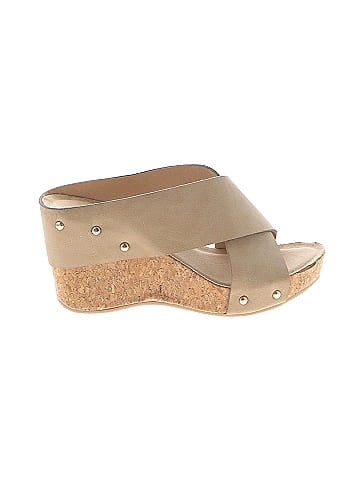 CL by Laundry Wedges (view 1)