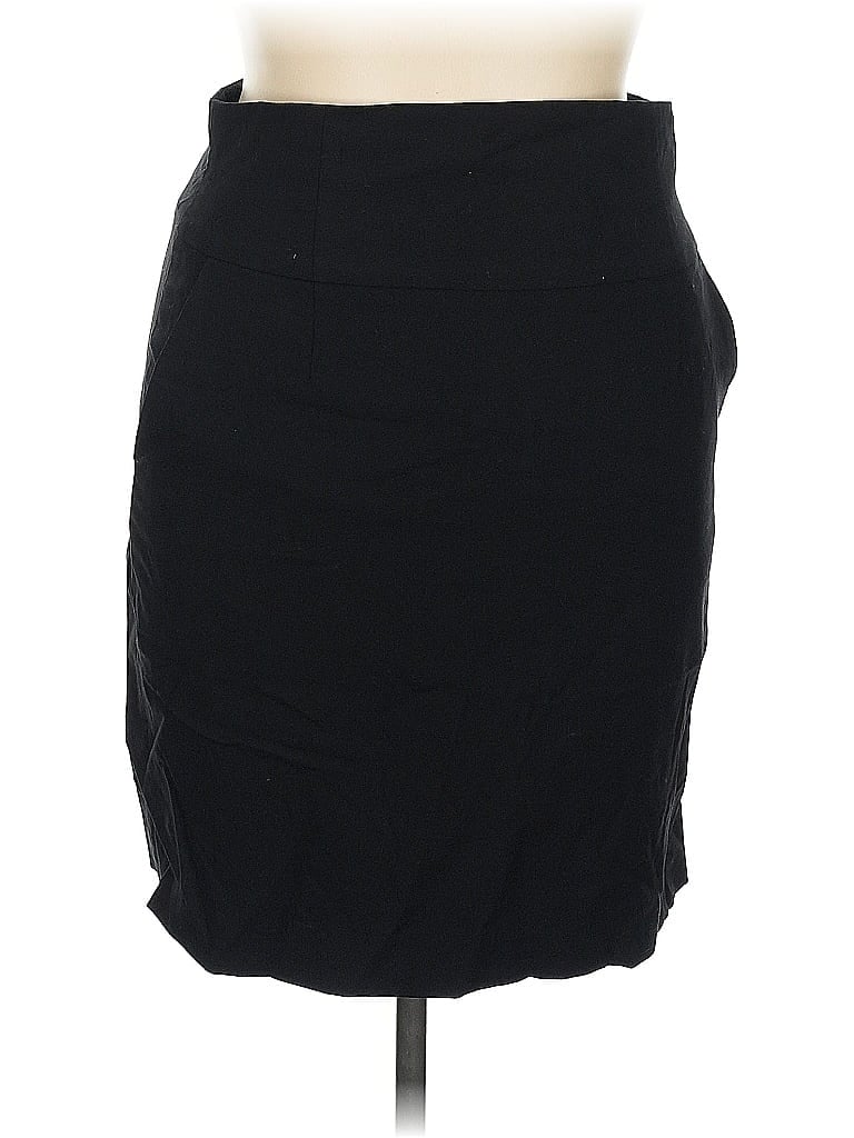 Click to view more detailed imagery on our partner's website Pre-owned Banana Republic Wool Skirt In Black