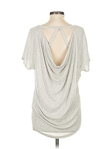 Express One Eleven Short Sleeve T-Shirt (view 2)