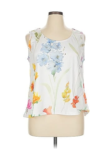 NORACORA Sleeveless Blouse (view 1)