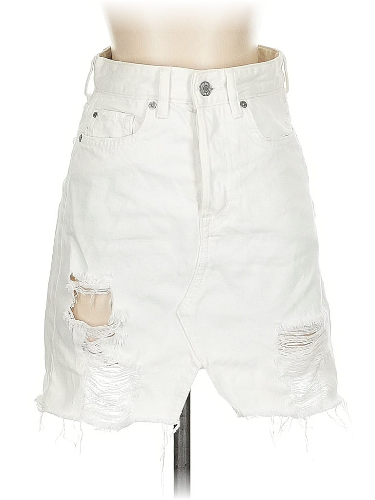 Click to view more detailed imagery on our partner's website Pre-owned &denim By H&m Denim Skirt In White