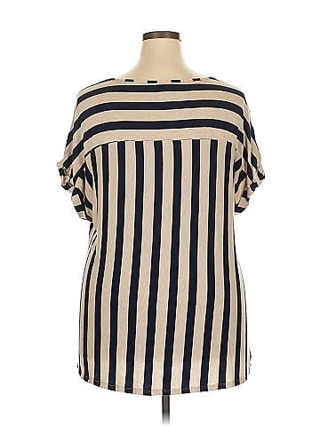 Naif Short Sleeve Blouse (view 2)