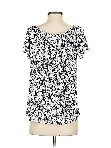 Jasmine & Juliana Short Sleeve T-Shirt (view 2)