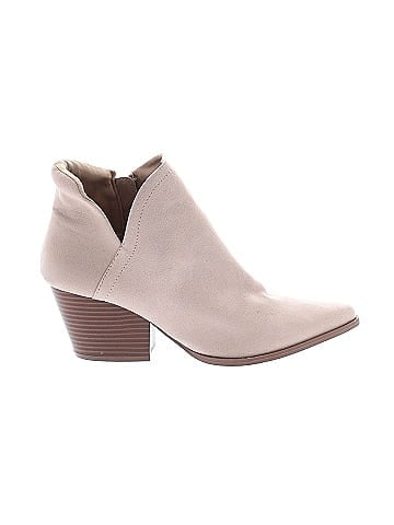 Qupid Ankle Boots (view 1)
