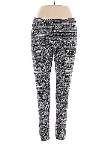 Bobbie Brooks Casual Pants (view 1)