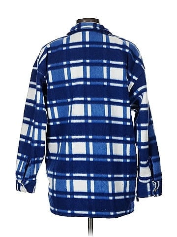 Outbrook Poncho (view 2)