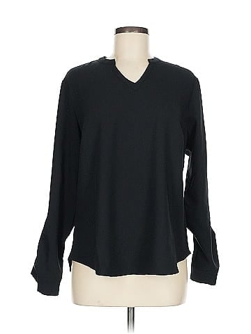 Elizabeth & Clarke Casual Dress (view 1)