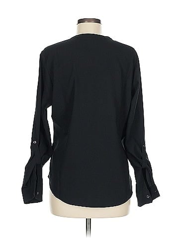 Elizabeth & Clarke Casual Dress (view 2)