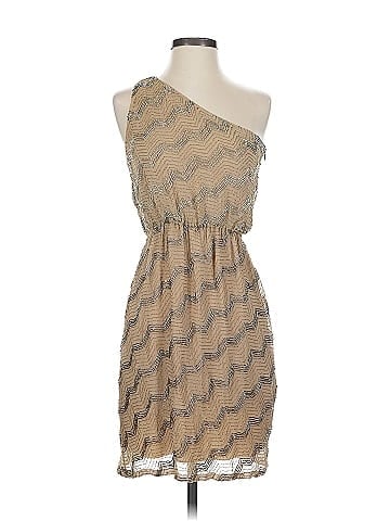 Alice + Olivia Casual Dress (view 1)
