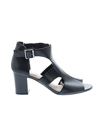 Clarks Heels (view 1)