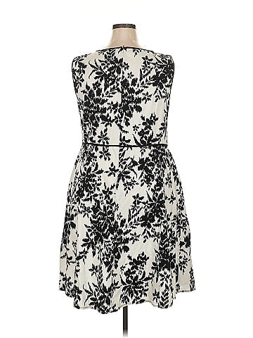 London Times Casual Dress (view 2)