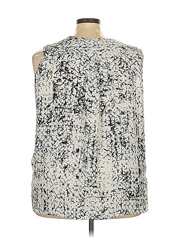 Violet & Claire Sleeveless Blouse (view 2)