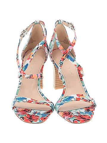 Kelly & Katie Heels (view 2)