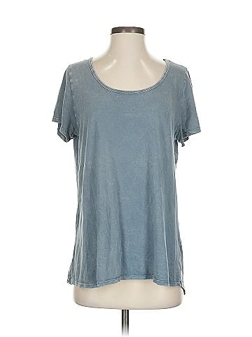 Lularoe Short Sleeve T-Shirt (view 1)