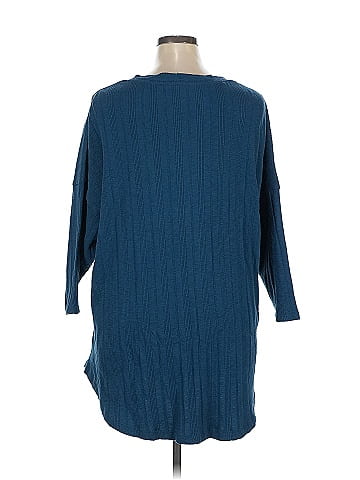 Natural Reflections 3/4 Sleeve Button-Down Shirt (view 2)