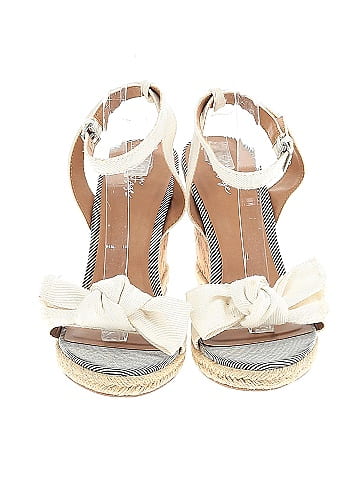 Crown Vintage Wedges (view 2)