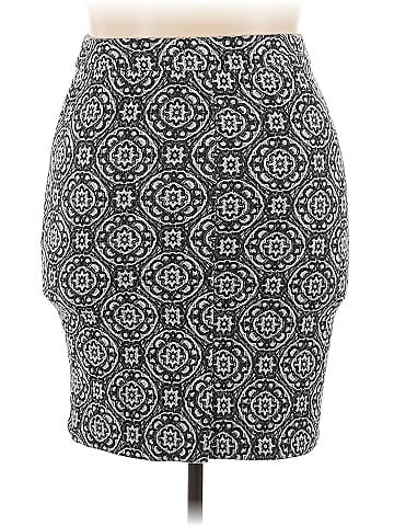 Roz & Ali Casual Skirt (view 2)