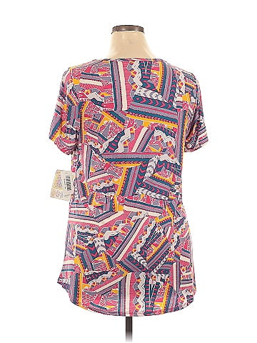 Lularoe Short Sleeve Blouse (view 2)