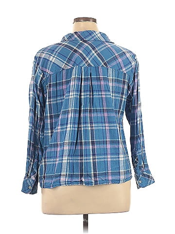 Candace Cameron Bure 3/4 Sleeve Button-Down Shirt (view 2)