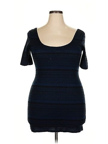Xhilaration Casual Dress (view 1)