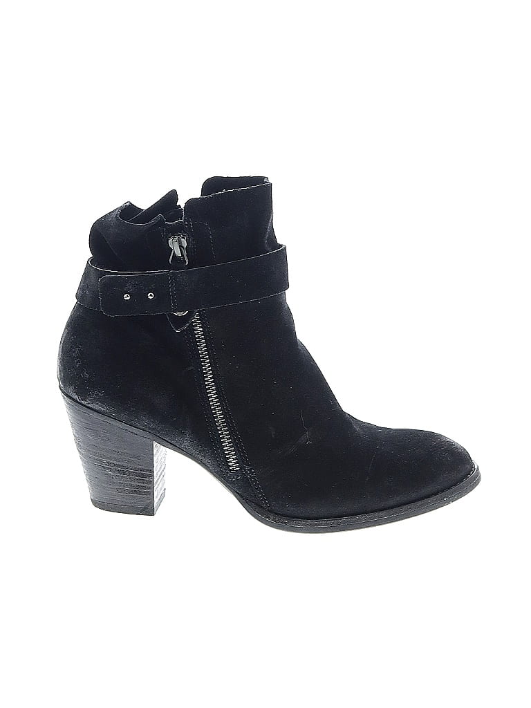 Click to view more detailed imagery on our partner's website Pre-owned Paul Green Ankle Boots In Black